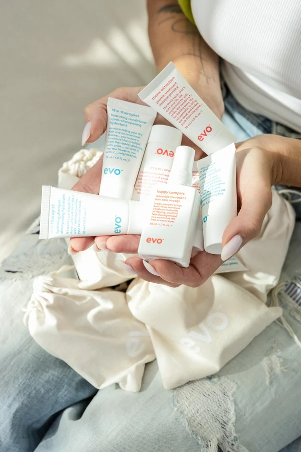 THE HYDRATE INTRODUCTION: MINI THE THERAPIST šampūnas + kondicionierius + kaukė + HEAD MISTRESS kremas - Image 2