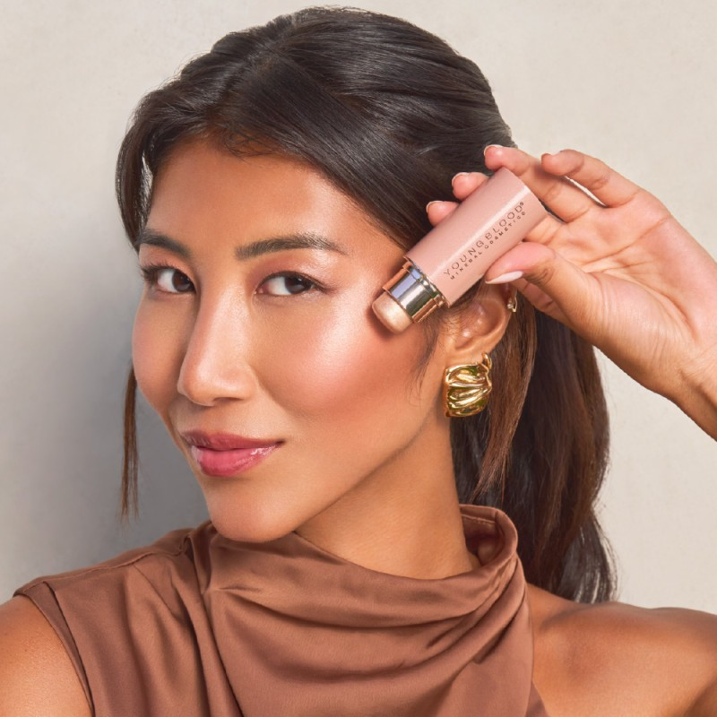 Kreminė paryškinamoji priemonė PRO GLOW CREME HIGHLIGHTER STICK - Image 9